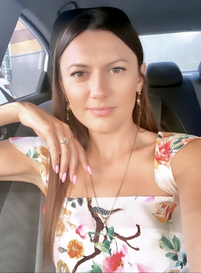 Yulia aus Russland