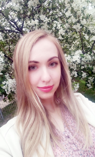 Polina aus Russland