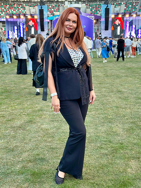 TATJANA aus Weißrussland TATJANA aus Weißrussland