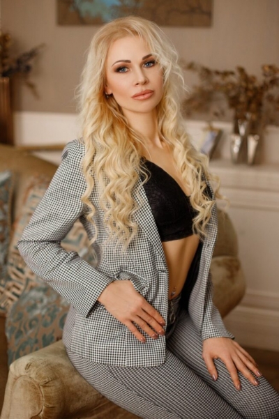 Anna aus Ukraine