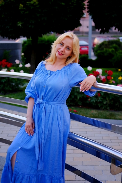 Helena aus Ukraine
