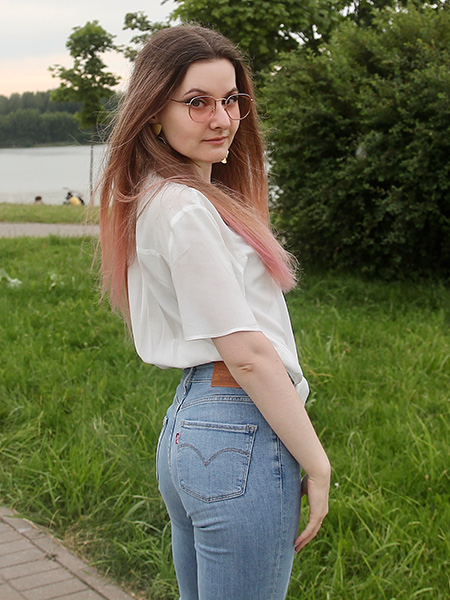 ALINA aus Weißrussland- Belarus